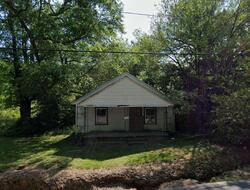 Pre-foreclosure in  Edwards St Taylors, SC 29687