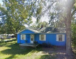 Pre-foreclosure in  Dukes St Saint George, SC 29477