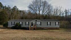  Barnhart Ln, Fountain Inn SC