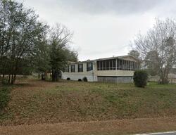 Pre-foreclosure in  Dais Rd Rembert, SC 29128