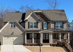 Pre-foreclosure in  Bronze Ct Acworth, GA 30102