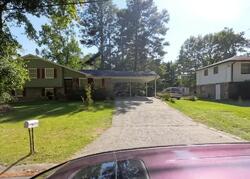 Pre-foreclosure in  Oxford Dr Morrow, GA 30260