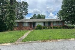 Pre-foreclosure in  Wendy Jean Dr Morrow, GA 30260