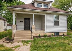 Pre-foreclosure in  Elmo Ave Hamilton, OH 45015