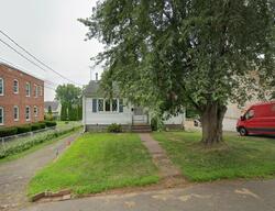 Pre-foreclosure in  Landers Ave New Britain, CT 06051