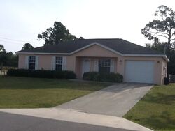 Pre-foreclosure in  Lynn Dr Lake Placid, FL 33852