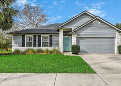 Pre-foreclosure in  Kernan Mill Ln E Jacksonville, FL 32224