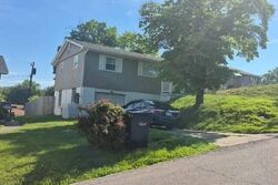 Pre-foreclosure in  CABELL ST Ashland, KY 41101