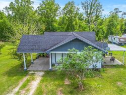 Pre-foreclosure in  E Houston River Rd Sulphur, LA 70663
