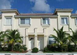 Pre-foreclosure in  Se 24th Ave Homestead, FL 33035