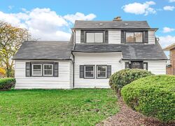 Pre-foreclosure in  Fillmore St Gary, IN 46402