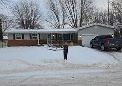 Pre-foreclosure in  Brookgate Dr Flint, MI 48507