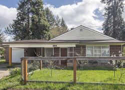 Pre-foreclosure in  Browning Ave Se Salem, OR 97302