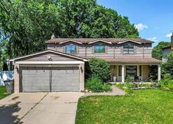 Pre-foreclosure in  Highgate Dr Clinton Township, MI 48038