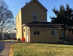  9th St, Donora PA