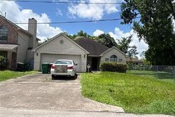 Pre-foreclosure in  Mckinley St Houston, TX 77051