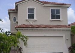 Pre-foreclosure in  Ne 37th Ave Homestead, FL 33033