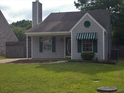  White Cir, Grenada MS