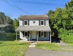 Pre-foreclosure in  Tansboro Rd Berlin, NJ 08009