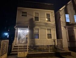 Pre-foreclosure in  Grove St Irvington, NJ 07111