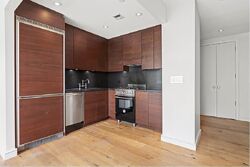 Pre-foreclosure in  W 28th St a New York, NY 10001