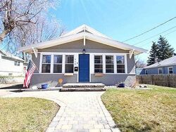 Pre-foreclosure in  9th St Ne Minot, ND 58703