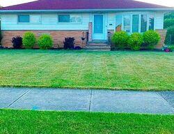  Oakwood Rd, Cleveland OH