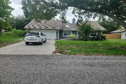 Pre-foreclosure in  Faun Rd Venice, FL 34293