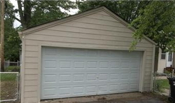 Pre-foreclosure in  NORTHDALE AVE Saint Louis, MO 63138
