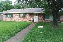 Beaumont St, Jacksonville TX