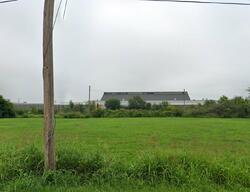 Pre-foreclosure in  Brady Ave East Saint Louis, IL 62207