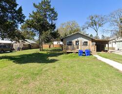Pre-foreclosure in  Hillcrest Cir Gordonville, TX 76245