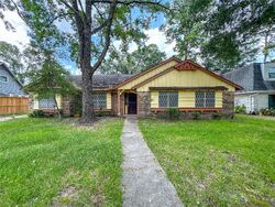 Pre-foreclosure in  Darkwood Dr Houston, TX 77088