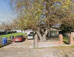 Pre-foreclosure in  Garden Ave Modesto, CA 95351