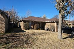 Pre-foreclosure in  Shawnee Trl Amarillo, TX 79109
