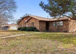  Chebi Ln, Denton TX