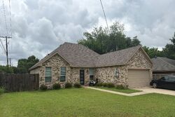 Pre-foreclosure in  Honeysuckle Dr Mesquite, TX 75180