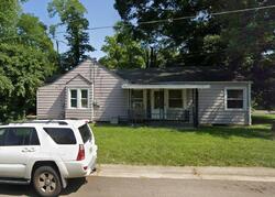 Pre-foreclosure in  Magnolia Dr Middletown, OH 45042