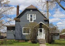Pre-foreclosure in  23rd Ave E Superior, WI 54880
