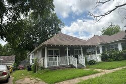  W Woodard St, Denison TX