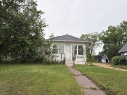 Pre-foreclosure in  Superior Ave Tomah, WI 54660