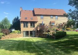 Pre-foreclosure in  Bedford Rd Green Bay, WI 54311