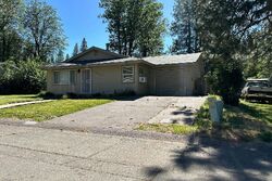Pre-foreclosure in  Sugar Pine St Burney, CA 96013