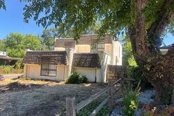 Pre-foreclosure in  Canal Dr Redding, CA 96001
