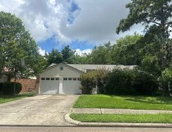 Pre-foreclosure in  Forest Point Dr League City, TX 77573