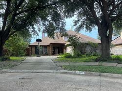 Pre-foreclosure in  Hoppers Creek Dr Katy, TX 77449