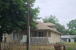 Pre-foreclosure in  E Hartson Ave Spokane, WA 99202