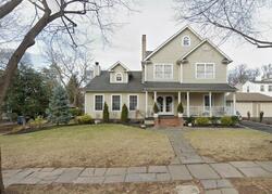 Pre-foreclosure Listing in Elm Ave METUCHEN, NJ 08840