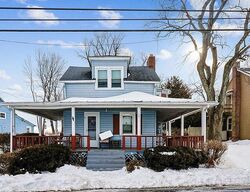 Pre-foreclosure in  S Houcksville Rd Hampstead, MD 21074