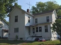 Pre-foreclosure in  Victor Ave Niles, OH 44446